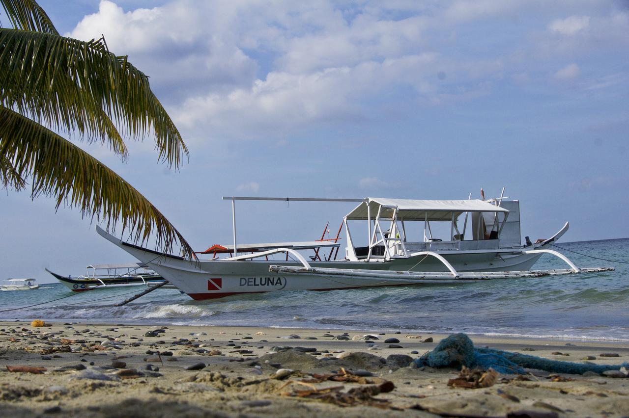 Deluna Diving Resort ปูแอร์โตกาเลรา ภายนอก รูปภาพ